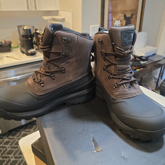 The North Face Chilkat V Lace Waterproof Mens Boots Coffee / Brown Mens 10 NEW - Picture 3 of 15